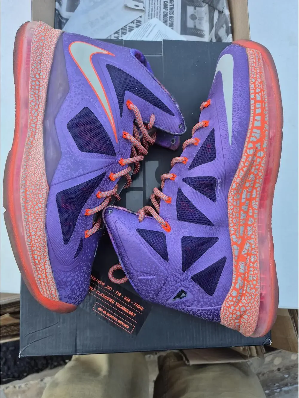 Nike LeBron 10 Basketball Shoes Purple Orange Size 10